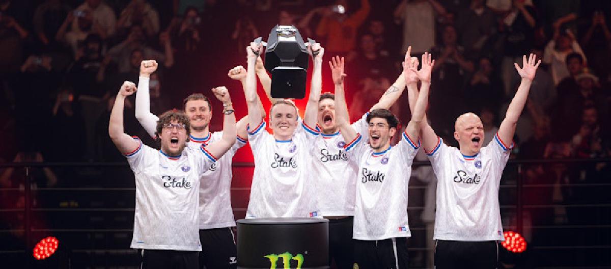 拜仁慕尼黑战术体系深度解读：德甲强队的制胜之道